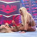 WWE_RAW_2021_04_26_1080p_WEB_h264-HEEL_mkv0431.jpg