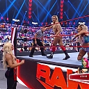 WWE_RAW_2021_05_03_1080p_WEB_h264-HEEL_mkv0130.jpg