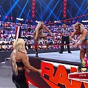 WWE_RAW_2021_05_03_1080p_WEB_h264-HEEL_mkv0132.jpg