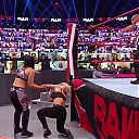 WWE_RAW_28th_Dec_2020_720p_WEBRip_h264-TJ_mp40338.jpg