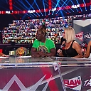 WWE_Raw_Talk_2020_10_26_720p_WEB_h264-HEEL_mp40013.jpg