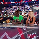 WWE_Raw_Talk_2020_10_26_720p_WEB_h264-HEEL_mp40043.jpg