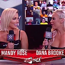 WWE_Raw_Talk_2020_12_14_1080p_WEB_h264-HEEL_mp40025.jpg