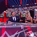 WWE_Raw_Talk_2020_12_14_1080p_WEB_h264-HEEL_mp40056.jpg