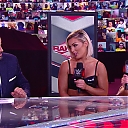 WWE_Raw_Talk_2020_12_14_1080p_WEB_h264-HEEL_mp40070.jpg