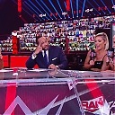 WWE_Raw_Talk_2020_12_14_1080p_WEB_h264-HEEL_mp40147.jpg