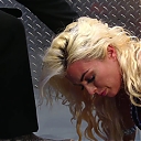 WWE_SmackDown_2020_05_01_720p_WEB_h264-HEEL_mp40577.jpg