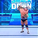 WWE_SmackDown_2020_05_22_720p_WEB_h264-HEEL_mp40125.jpg