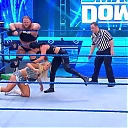 WWE_SmackDown_2020_05_22_720p_WEB_h264-HEEL_mp40281.jpg