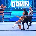 WWE_SmackDown_2020_05_22_720p_WEB_h264-HEEL_mp40285.jpg