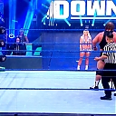 WWE_SmackDown_2020_06_12_1080p_HDTV_x264-Star_mkv0389.jpg