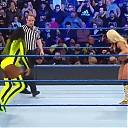 WWE_SmackDown_Live_2019_03_05_720p_mp4_mp41431.jpg