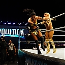 wwe-evolution-2018-nia-jax-vince-la-20-women-battle-royal-19-maxw-1280.jpg