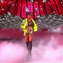 x2mate_com-MANDY_ROSE_TALKS_GEAR_THROUGHOUT_THE_YEARS2C_ONE_THAT_DIDN_T_GET_RECOGNIZED2C_WRESTLEMANIA_35_AND_MORE_mp40068.jpg