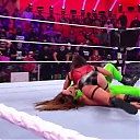 x2mate_com-MANDY_ROSE_TALKS_GEAR_THROUGHOUT_THE_YEARS2C_ONE_THAT_DIDN_T_GET_RECOGNIZED2C_WRESTLEMANIA_35_AND_MORE_mp40200.jpg