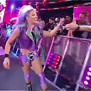 x2mate_com-MANDY_ROSE_TALKS_GEAR_THROUGHOUT_THE_YEARS2C_ONE_THAT_DIDN_T_GET_RECOGNIZED2C_WRESTLEMANIA_35_AND_MORE_mp40324.jpg