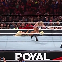 x2mate_com-MANDY_ROSE_TALKS_GEAR_THROUGHOUT_THE_YEARS2C_ONE_THAT_DIDN_T_GET_RECOGNIZED2C_WRESTLEMANIA_35_AND_MORE_mp40721.jpg
