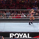 x2mate_com-MANDY_ROSE_TALKS_GEAR_THROUGHOUT_THE_YEARS2C_ONE_THAT_DIDN_T_GET_RECOGNIZED2C_WRESTLEMANIA_35_AND_MORE_mp40723.jpg