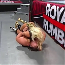 x2mate_com-MANDY_ROSE_TALKS_GEAR_THROUGHOUT_THE_YEARS2C_ONE_THAT_DIDN_T_GET_RECOGNIZED2C_WRESTLEMANIA_35_AND_MORE_mp40724.jpg