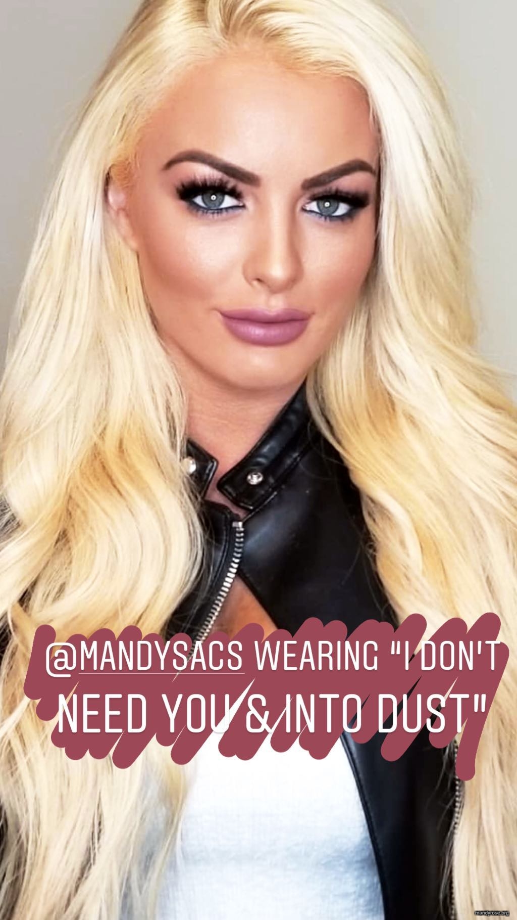 wweglamsquad_46795372_551624741979129_8534349601997601469_n.jpg