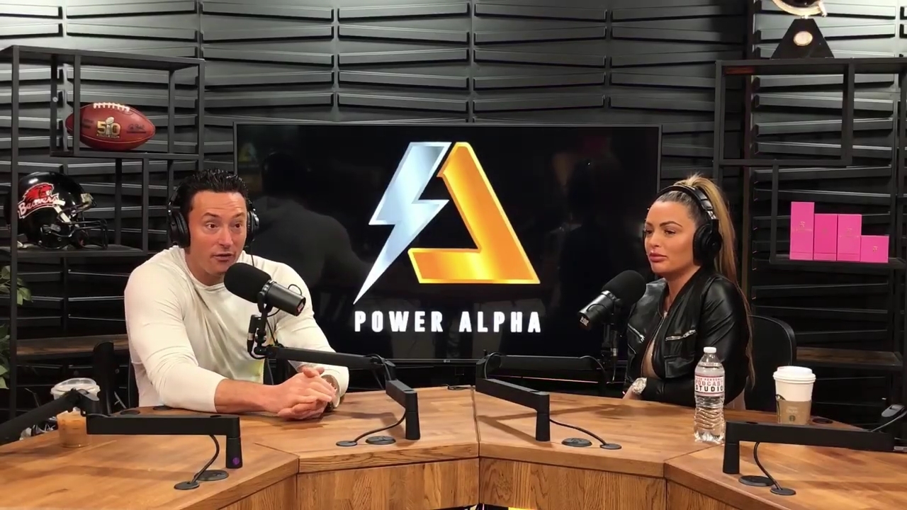 x2mate_com-Ep_10_-_Power_Alphas_Podcast___28Mandy_Saccomanno__mp40006.jpg