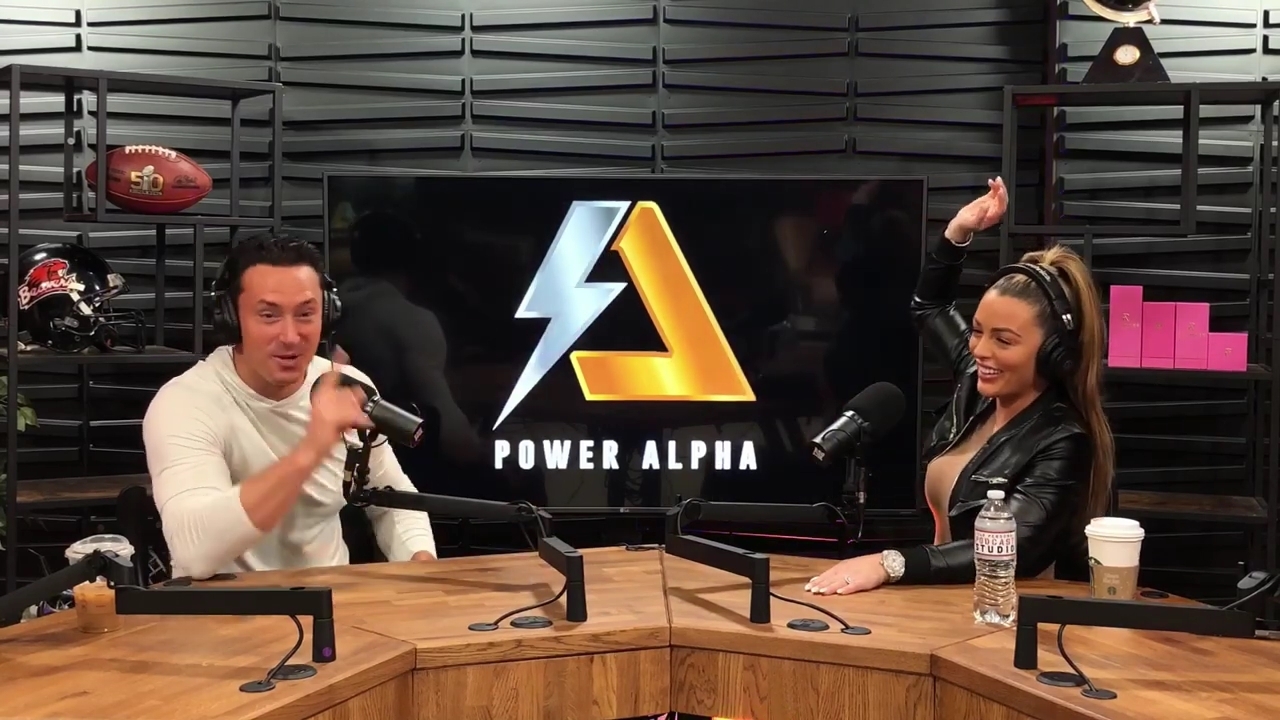 x2mate_com-Ep_10_-_Power_Alphas_Podcast___28Mandy_Saccomanno__mp40086.jpg