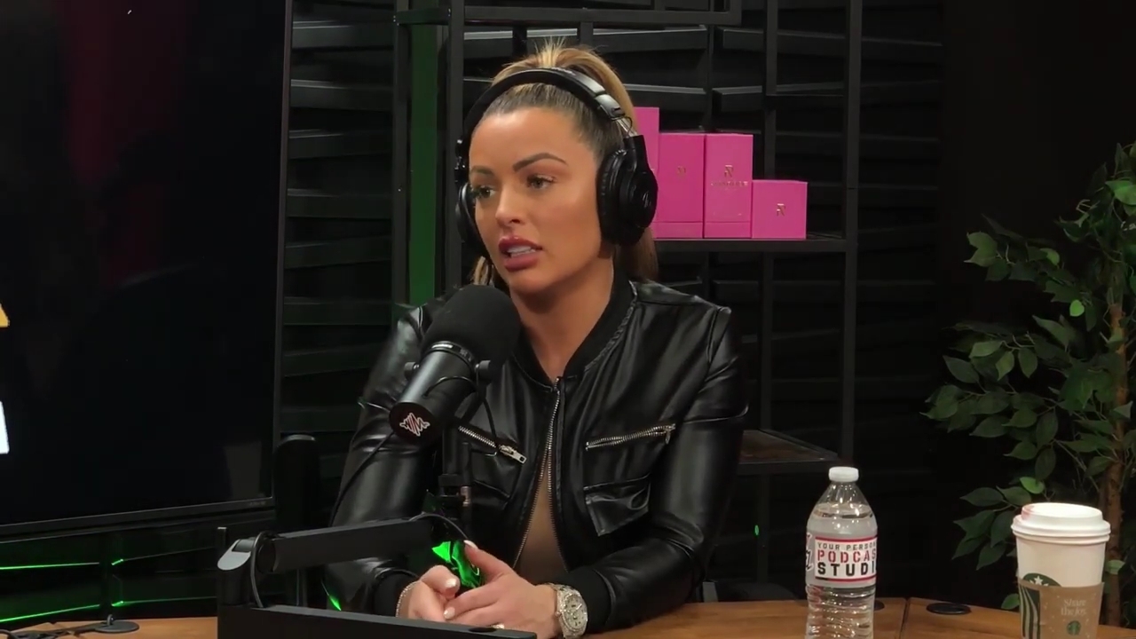 x2mate_com-Ep_10_-_Power_Alphas_Podcast___28Mandy_Saccomanno__mp40694.jpg