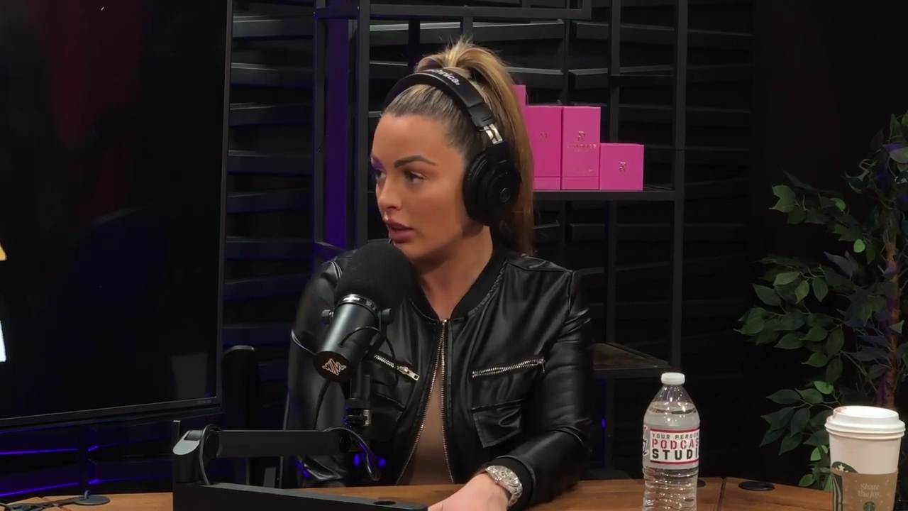 x2mate_com-Ep_10_-_Power_Alphas_Podcast___28Mandy_Saccomanno__mp41681.jpg