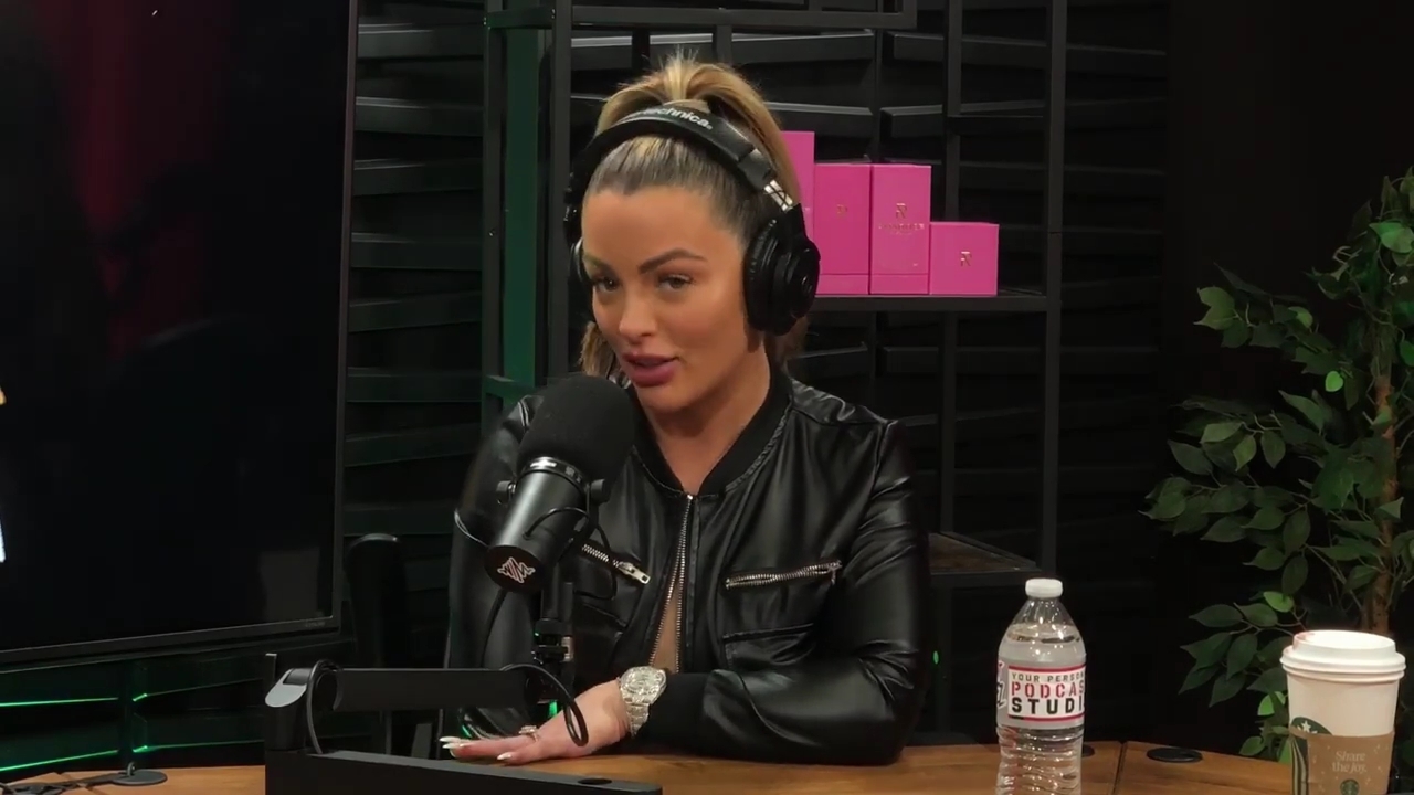 x2mate_com-Ep_10_-_Power_Alphas_Podcast___28Mandy_Saccomanno__mp41752.jpg