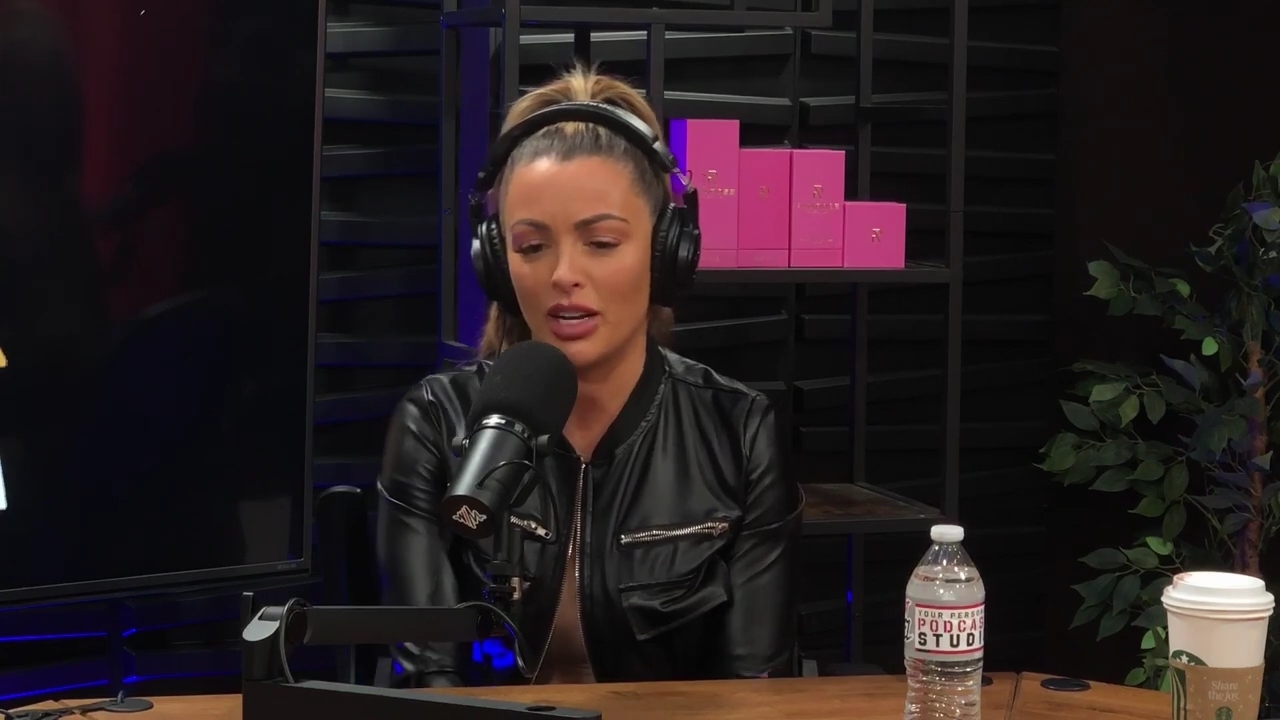 x2mate_com-Ep_10_-_Power_Alphas_Podcast___28Mandy_Saccomanno__mp41761.jpg