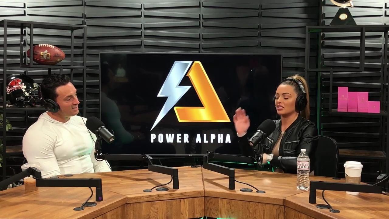 x2mate_com-Ep_10_-_Power_Alphas_Podcast___28Mandy_Saccomanno__mp41913.jpg