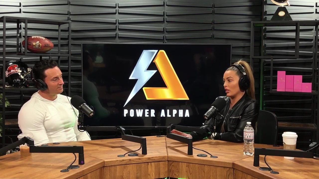 x2mate_com-Ep_10_-_Power_Alphas_Podcast___28Mandy_Saccomanno__mp41919.jpg