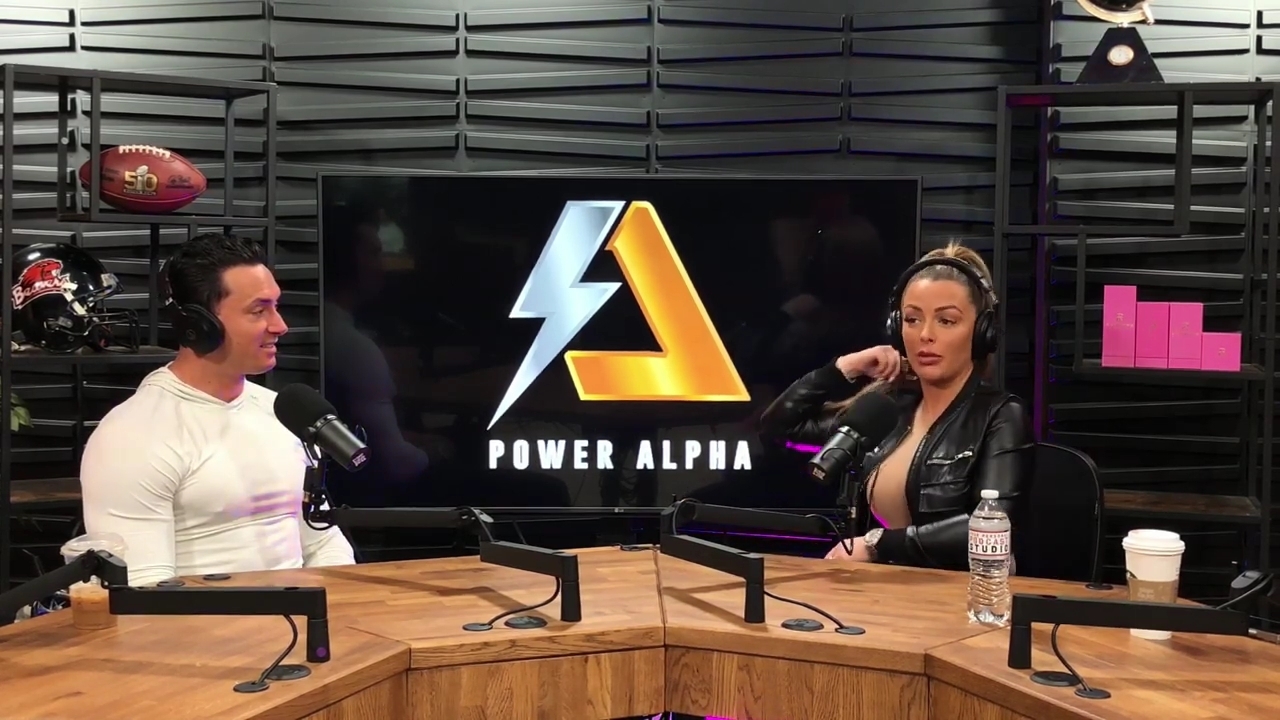 x2mate_com-Ep_10_-_Power_Alphas_Podcast___28Mandy_Saccomanno__mp42037.jpg