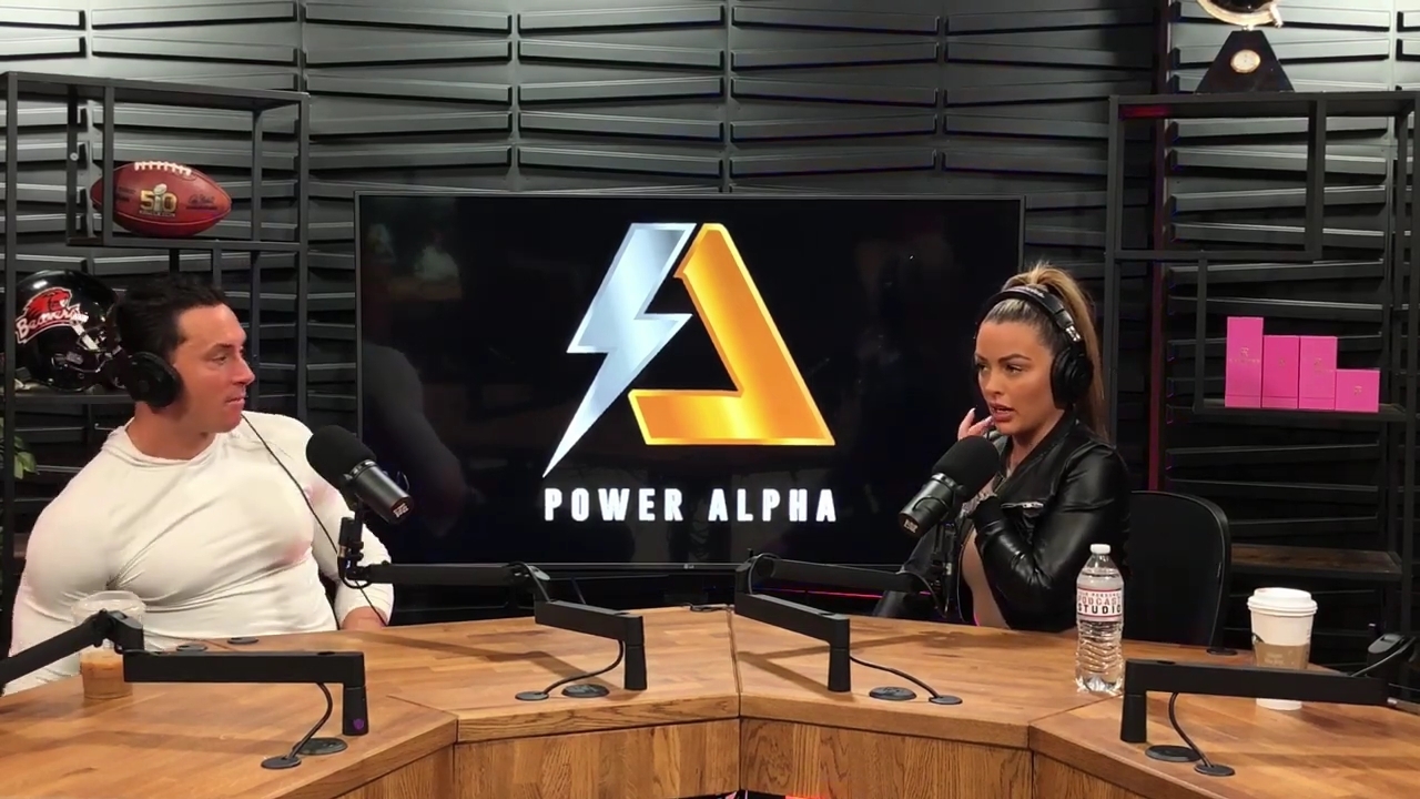 x2mate_com-Ep_10_-_Power_Alphas_Podcast___28Mandy_Saccomanno__mp42051.jpg