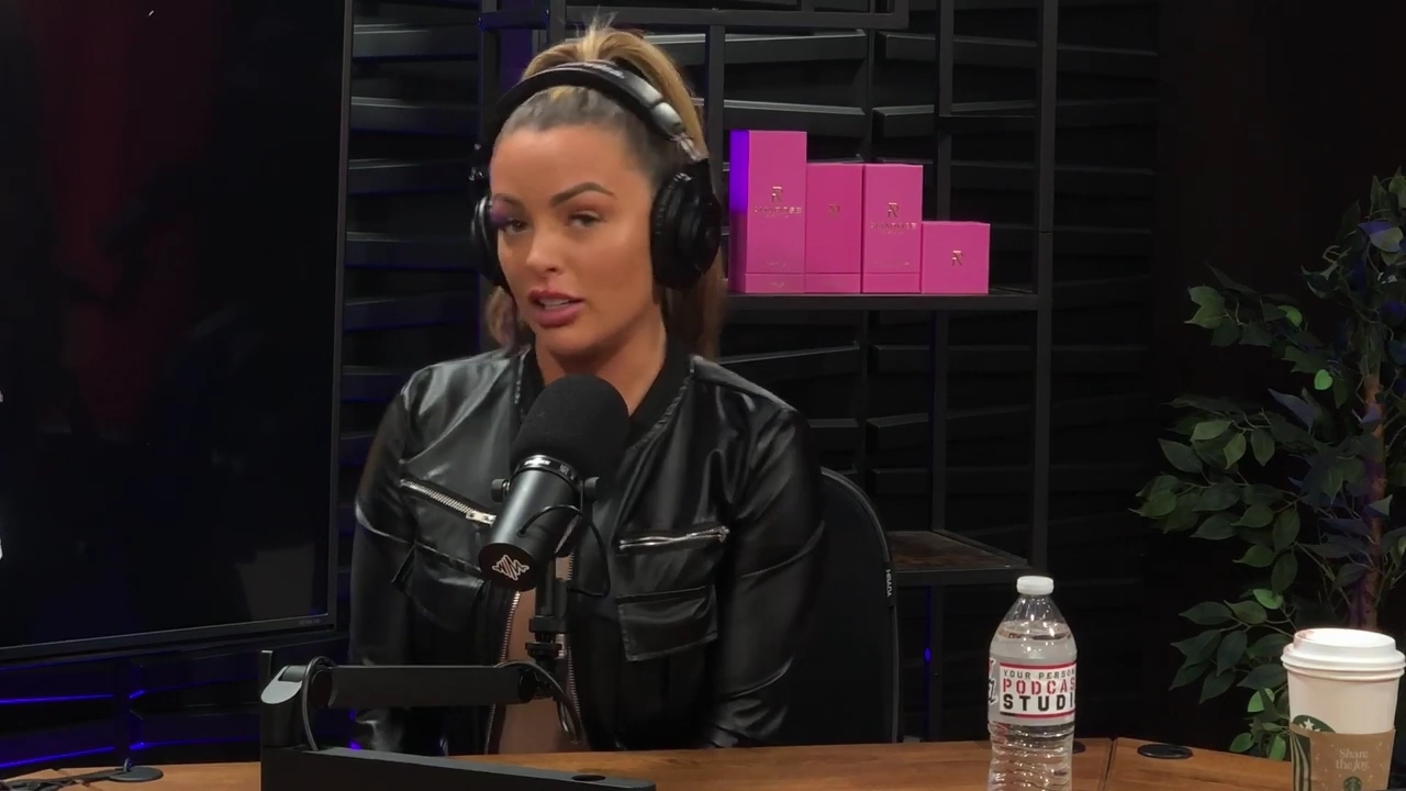 x2mate_com-Ep_10_-_Power_Alphas_Podcast___28Mandy_Saccomanno__mp42123.jpg
