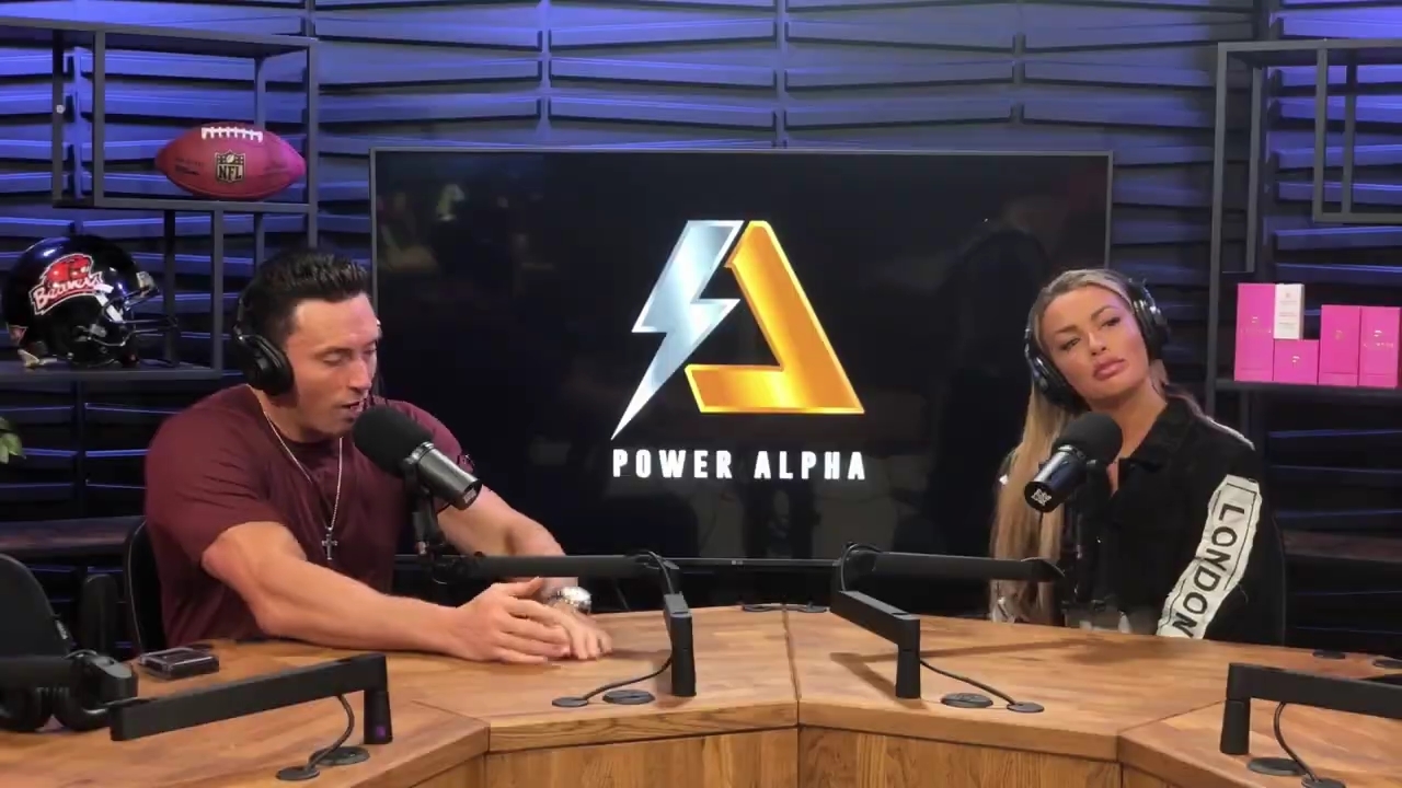 x2mate_com-Ep_11_-_Power_Alphas_Podcast___28Mandy_Saccomanno__mp42171.jpg