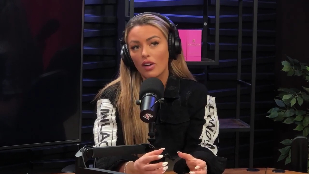 x2mate_com-Ep_11_-_Power_Alphas_Podcast___28Mandy_Saccomanno__mp42751.jpg