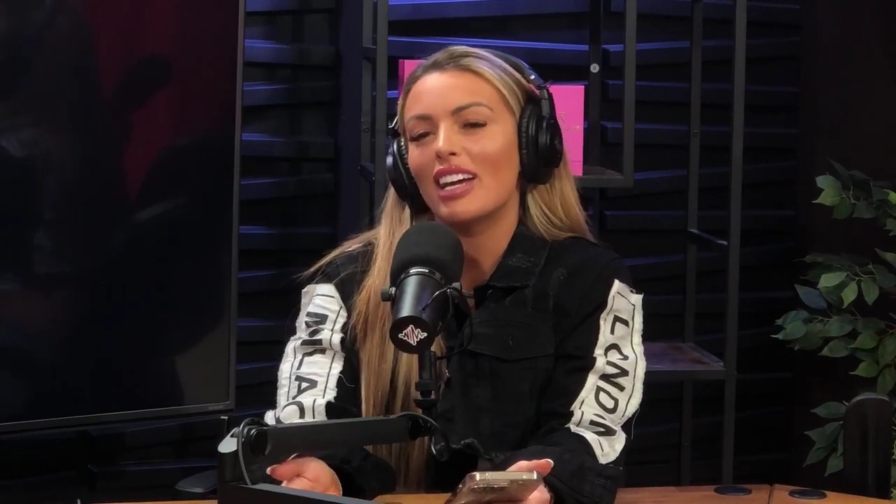 x2mate_com-Ep_11_-_Power_Alphas_Podcast___28Mandy_Saccomanno__mp42838.jpg