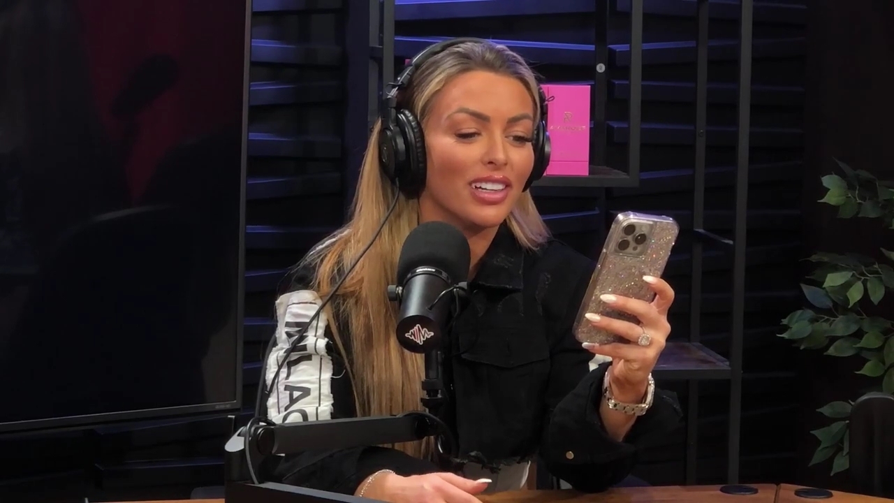 x2mate_com-Ep_11_-_Power_Alphas_Podcast___28Mandy_Saccomanno__mp43315.jpg