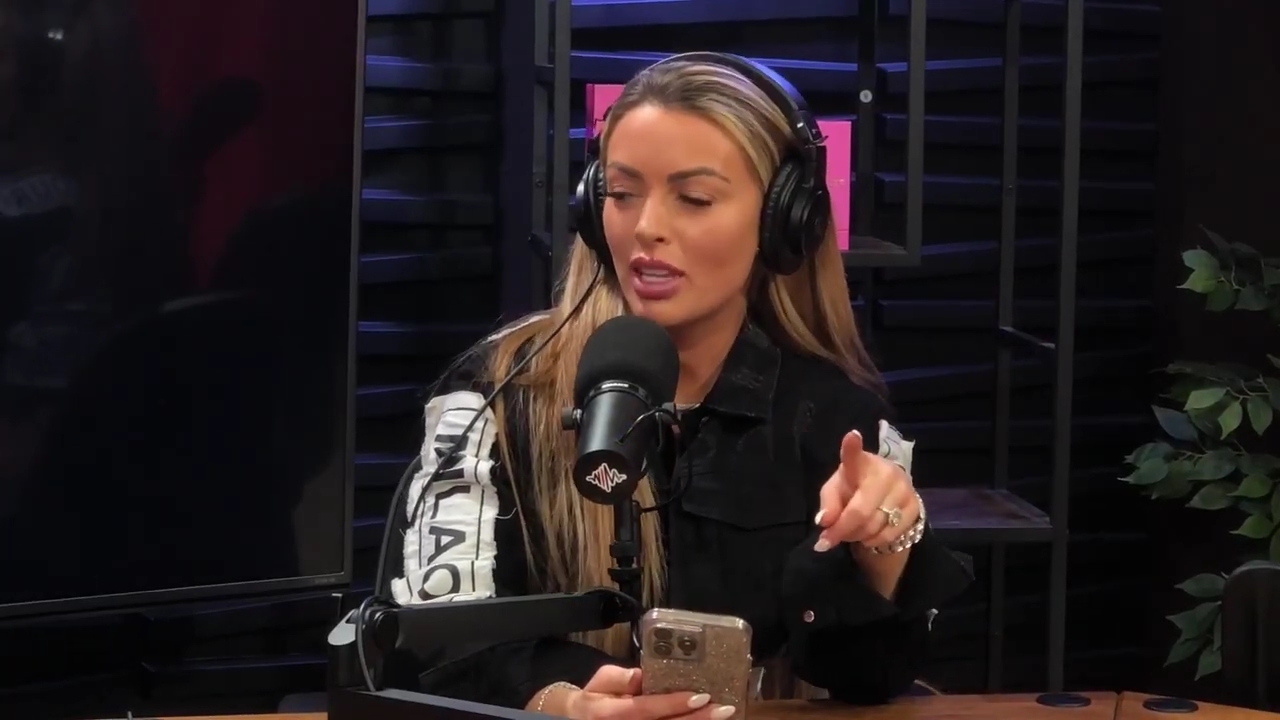 x2mate_com-Ep_11_-_Power_Alphas_Podcast___28Mandy_Saccomanno__mp43329.jpg