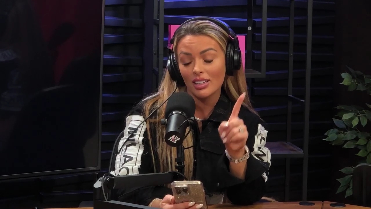 x2mate_com-Ep_11_-_Power_Alphas_Podcast___28Mandy_Saccomanno__mp43355.jpg