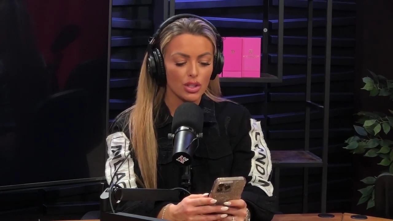 x2mate_com-Ep_11_-_Power_Alphas_Podcast___28Mandy_Saccomanno__mp43452.jpg