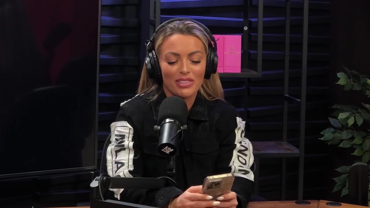x2mate_com-Ep_11_-_Power_Alphas_Podcast___28Mandy_Saccomanno__mp43691.jpg