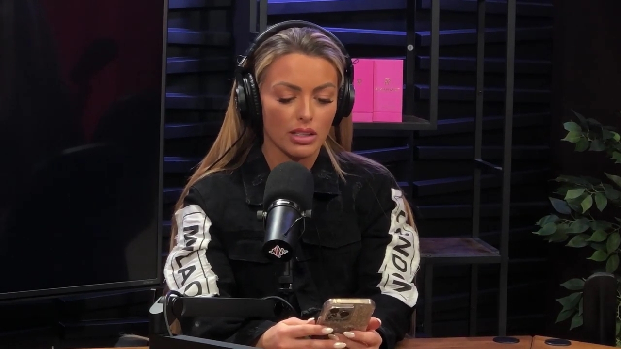 x2mate_com-Ep_11_-_Power_Alphas_Podcast___28Mandy_Saccomanno__mp44977.jpg