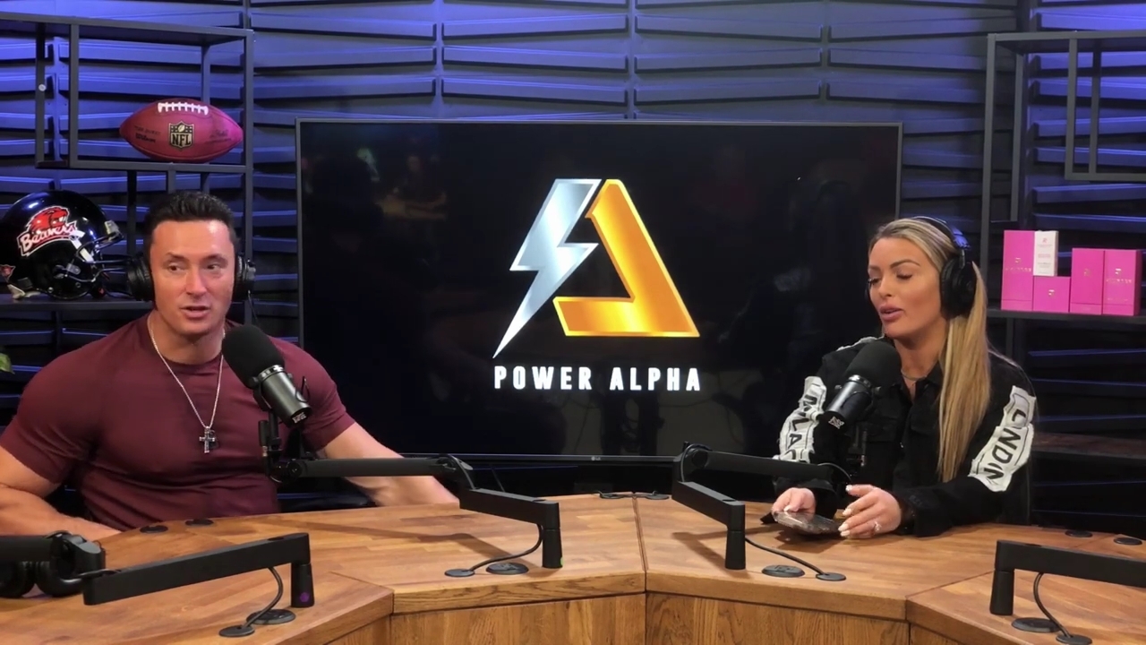 x2mate_com-Ep_11_-_Power_Alphas_Podcast___28Mandy_Saccomanno__mp45159.jpg