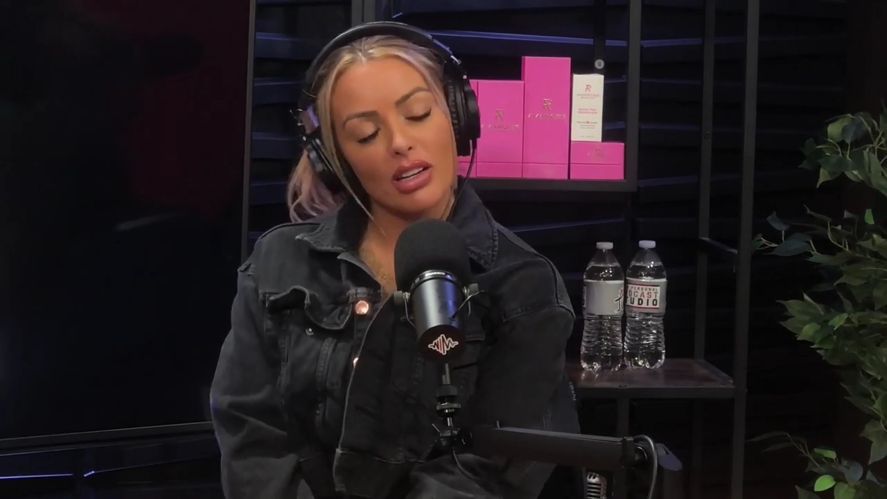 x2mate_com-Ep_12_-_Power_Alphas_Podcast__NFL_Playoffs2C_Viral_on_TikTok___28Mandy_Saccomanno__mp40014.jpg