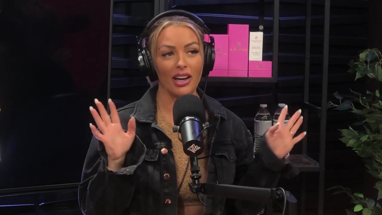 x2mate_com-Ep_12_-_Power_Alphas_Podcast__NFL_Playoffs2C_Viral_on_TikTok___28Mandy_Saccomanno__mp40046.jpg