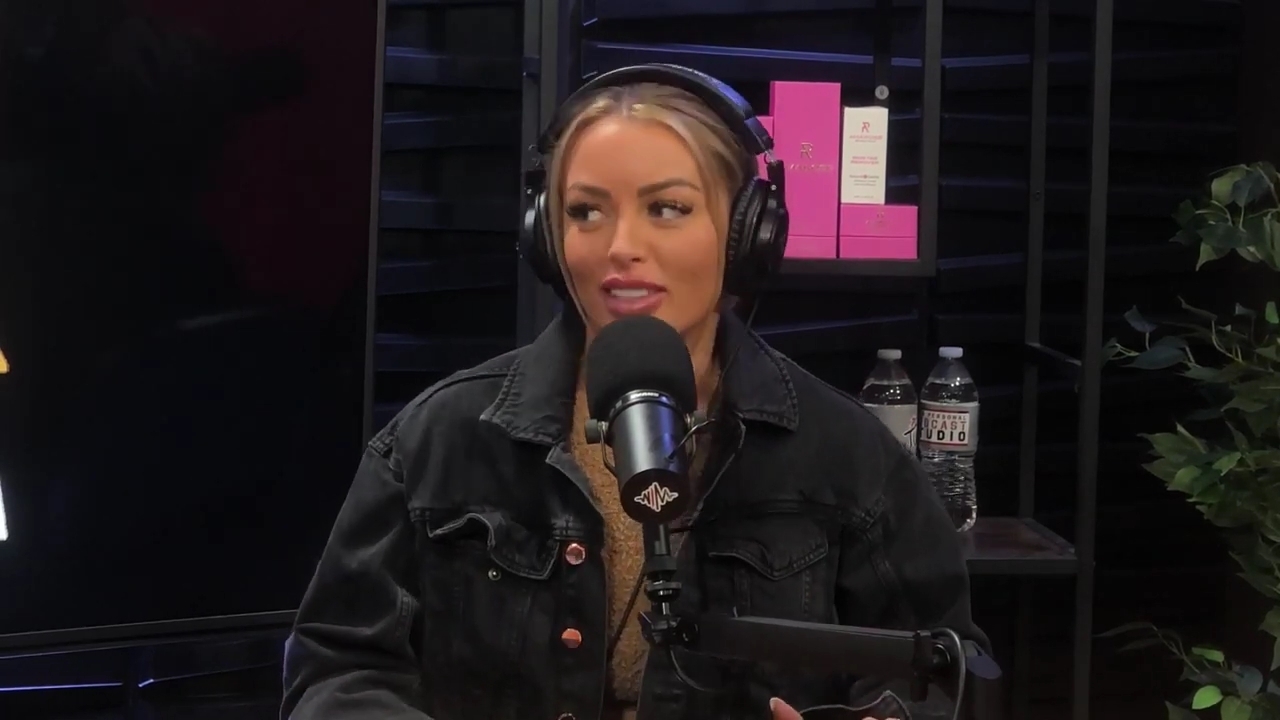 x2mate_com-Ep_12_-_Power_Alphas_Podcast__NFL_Playoffs2C_Viral_on_TikTok___28Mandy_Saccomanno__mp40070.jpg
