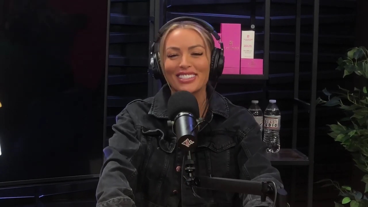x2mate_com-Ep_12_-_Power_Alphas_Podcast__NFL_Playoffs2C_Viral_on_TikTok___28Mandy_Saccomanno__mp40096.jpg