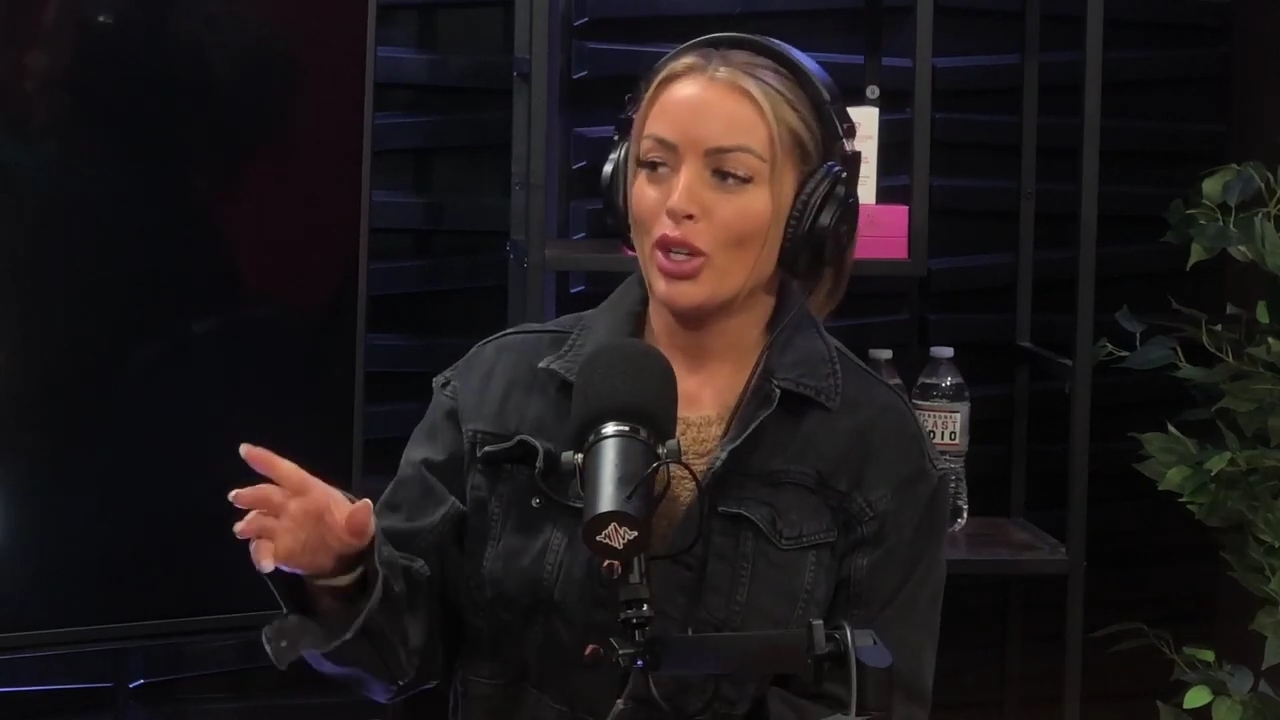x2mate_com-Ep_12_-_Power_Alphas_Podcast__NFL_Playoffs2C_Viral_on_TikTok___28Mandy_Saccomanno__mp40701.jpg